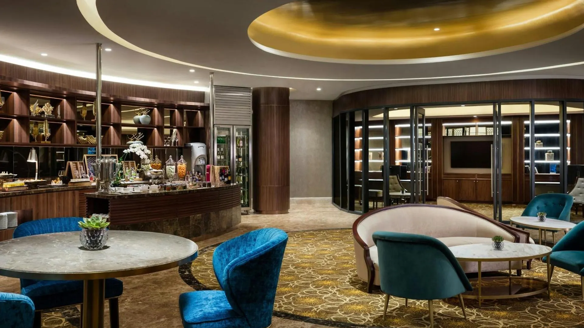 Sheraton Grand Danang Resort & Convention Center 5*, Дананг