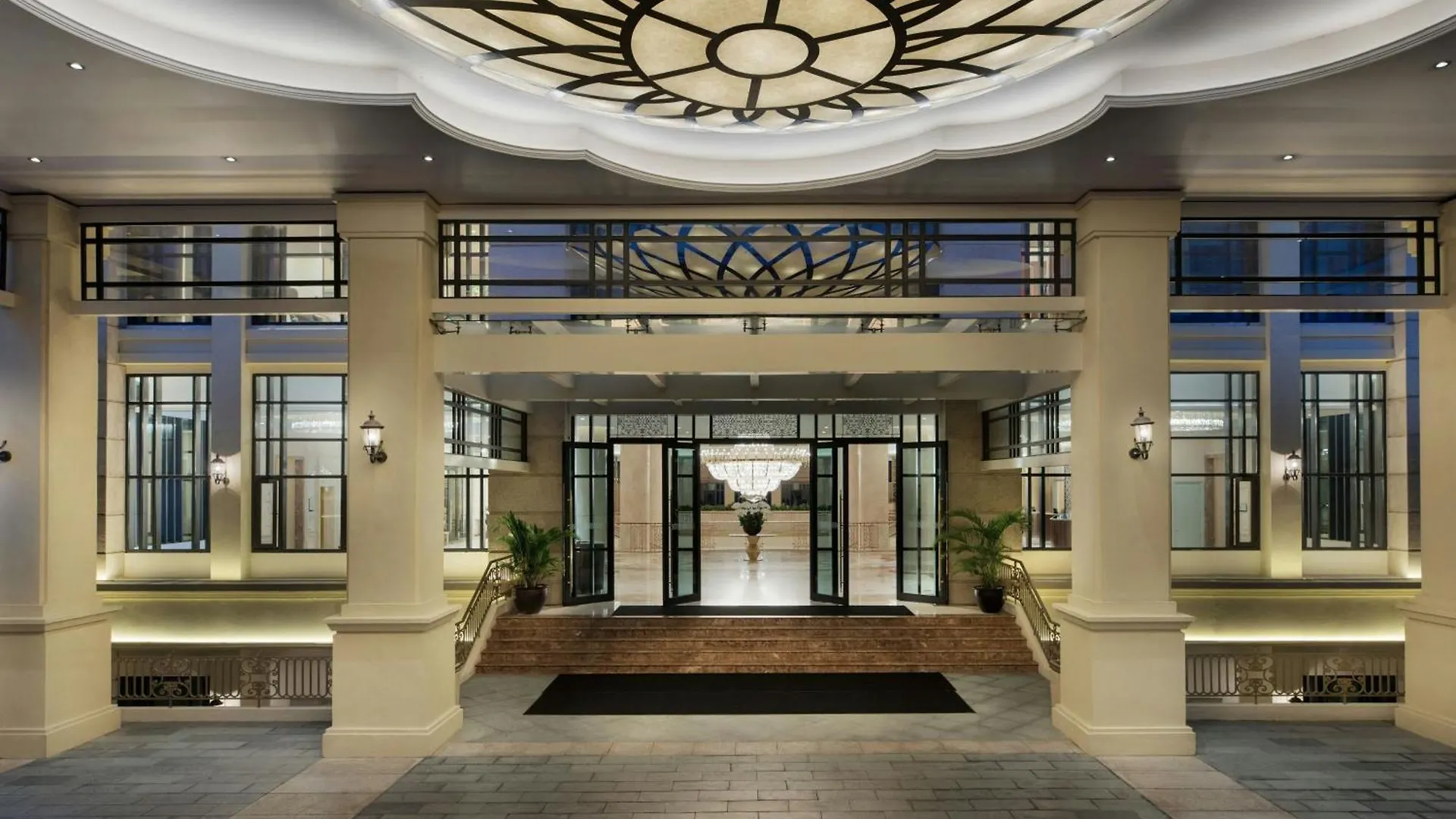 Sheraton Grand Danang Resort & Convention Center