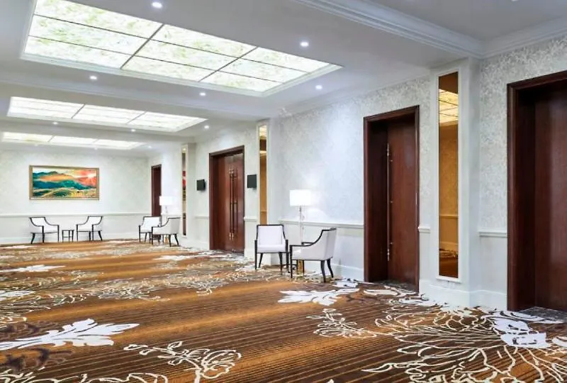 Sheraton Grand Danang Beach Resort & Spa  Da Nang